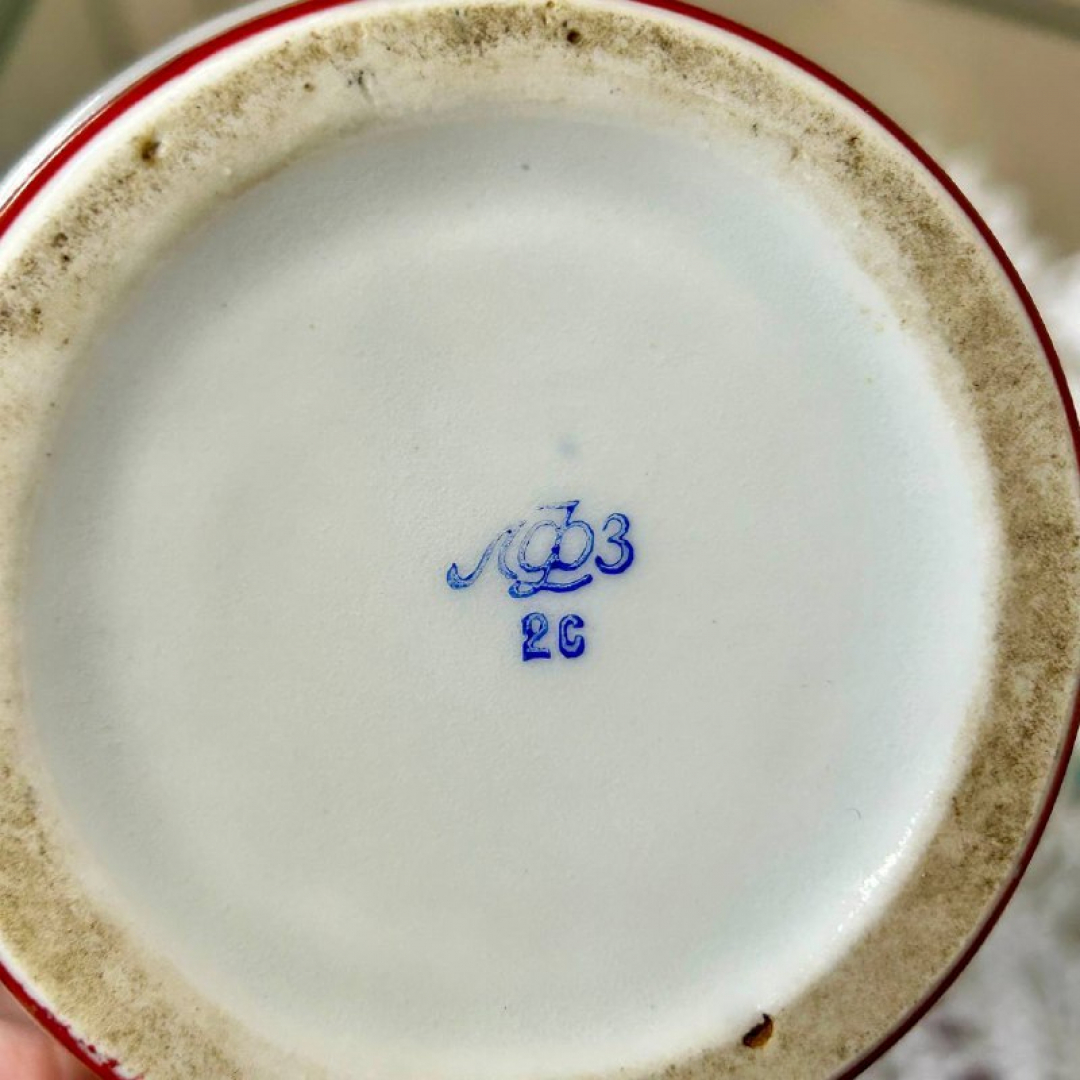 Чайница от сервиза "Северное лето" ЛФЗ. Фарфор, деколь, ручная роспись. Отсутствует верхняя крышка. Картинка 4